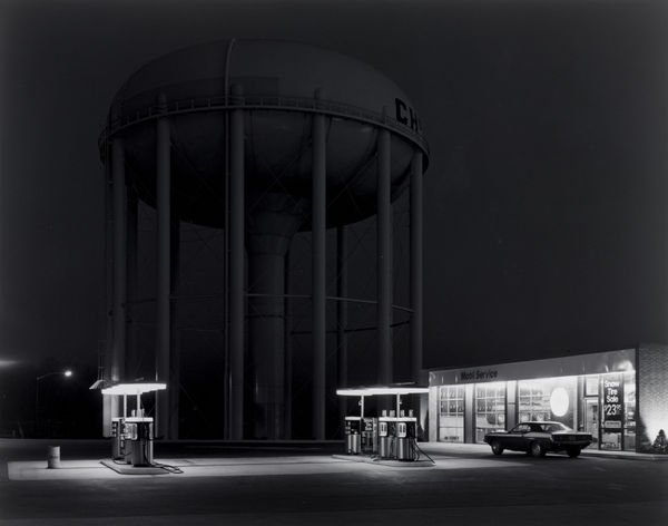 George Tice, Petit's Mobile Station