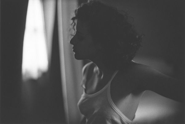 Tomio Seike, TSZ 179-15 [Paris, Zoe in tank top, profile], November 1984