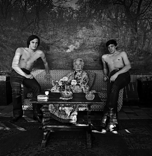 Stephan Brigidi, La famiglia DeBosis, 1975