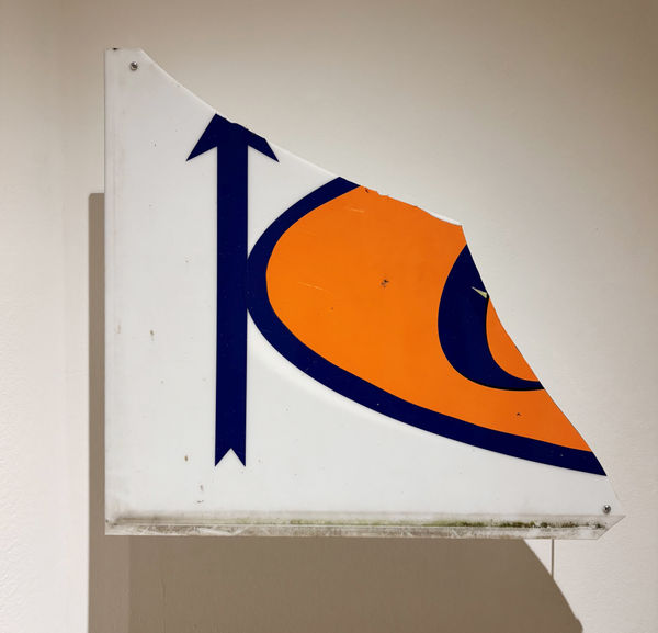 Double Pivot, Oastler Market Sign (Fragment), 2025