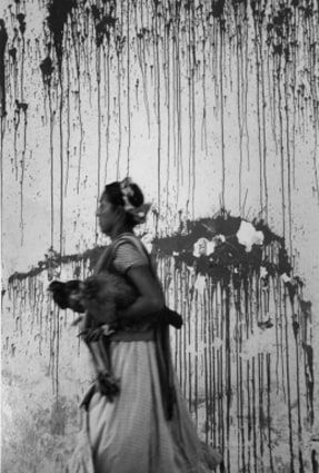 Graciela Iturbide Los Pollos Juchitán, México, 1979 Silver Gelatin Print 20 x 16" 50.8 x 40.6 cm