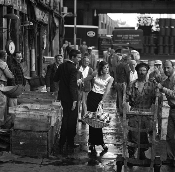 Jerry Schatzberg, Fulton Street Market, NY, 1958