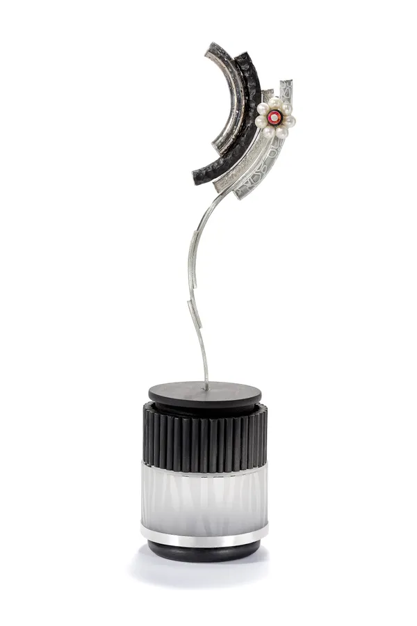 Jed Green, Curve Brooch Box, 2025