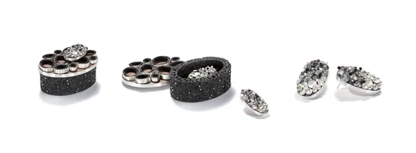 Jed Green, Oval Emblem Earring Box, 2025