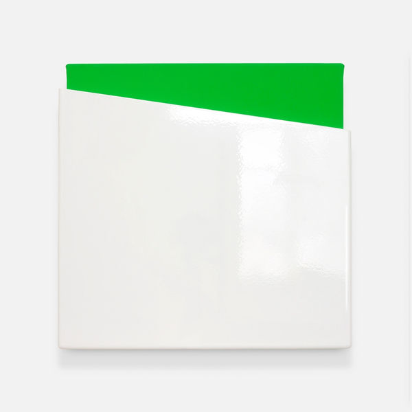 Eva Dijkstra Commingle S3 VIII, 2018 synthetic polymer paint on canvas, MDF, polyurethane 43.5 x 43.5 cm