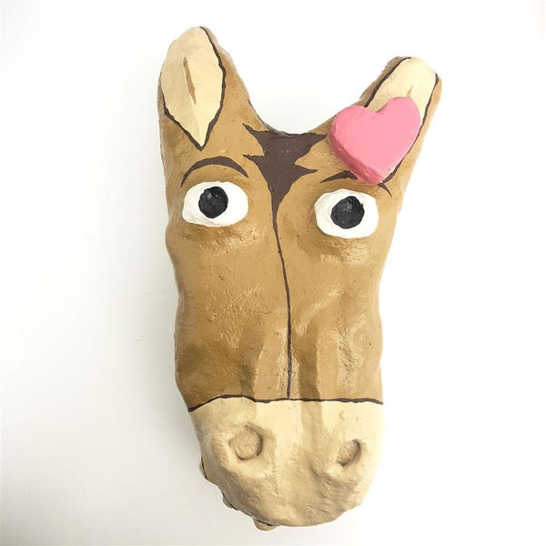 Claudia Kogachi Bullseye, 2020 clay, paint 23.0 x 13.0 x 6.5 cm