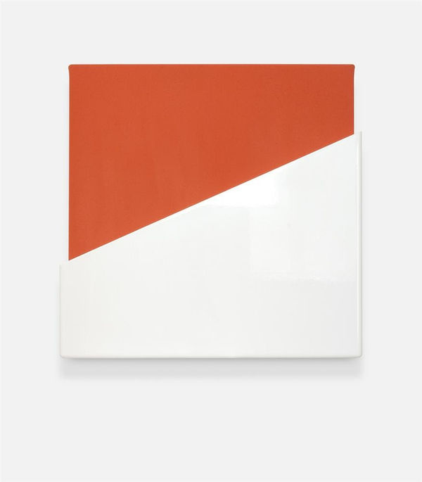 Eva Dijkstra Commingle S3 II, 2018 synthetic polymer paint on canvas, MDF, polyurethane 43.5 x 43.5 cm