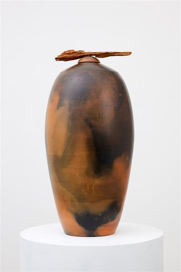 Julie Cromwell, Essence, 2023