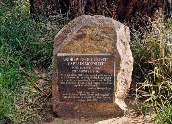 Drew Pettifer, Untitled (Moonlite's headstone), 2023