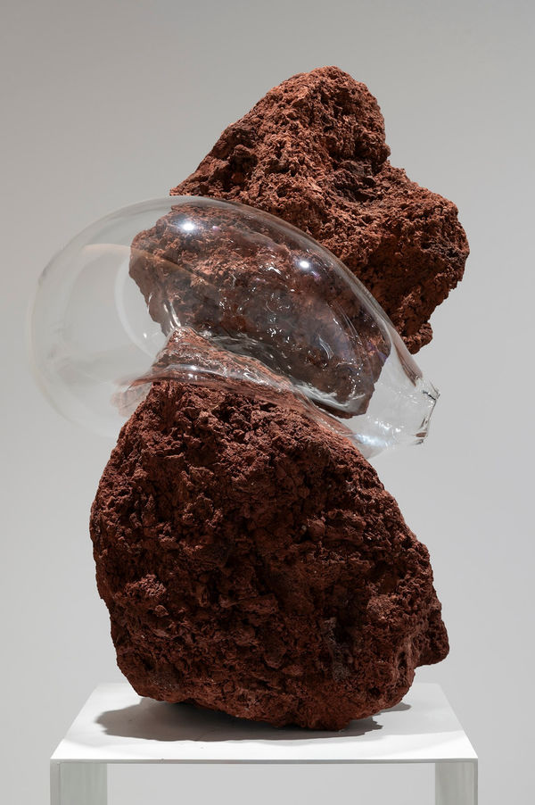 Simone Slee, Rocks holding up #10, 2024