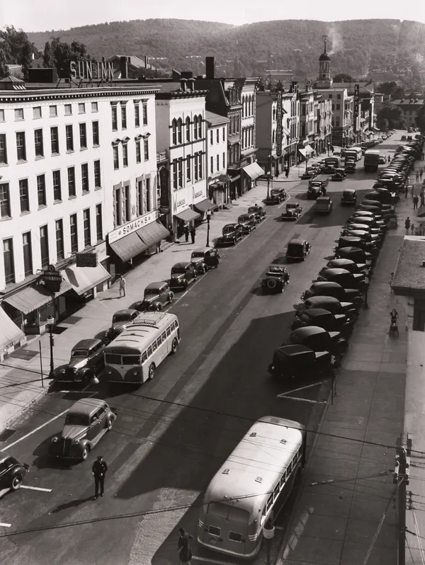 Lou Stoumen, Main Street, Bethlehem, PA, 1939