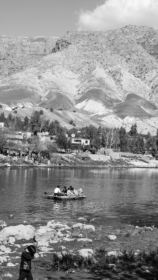 Sherihan Khalil, Lake Dukan, 2010