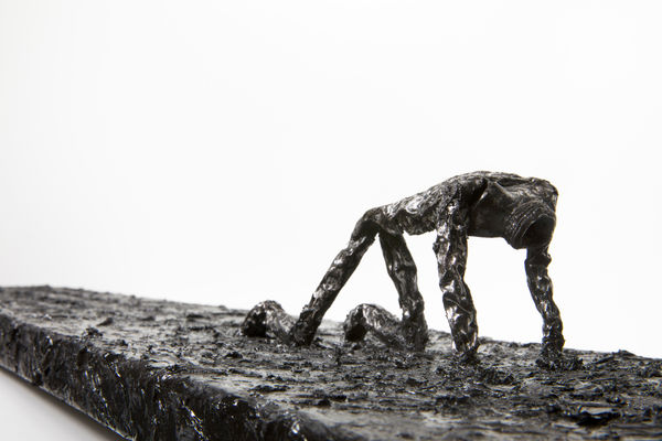 Shi Jin-Hua, A Crawling Man, 2018-2019