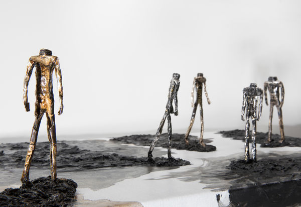 Shi Jin-Hua, Five Walkers in the Square , 2018-2019