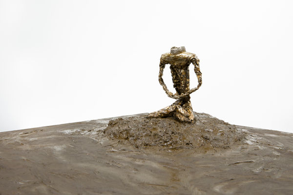 Shi Jin-Hua, A Man Who Meditating above Himself, 2018-2019