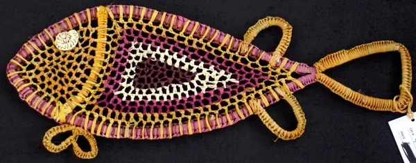 Merrill Namundja Ngalkalkdjam Burd (Freshwater Bream), 2025 Pandanus (Pandanus Spiralis) and Paperbark (Melaleuca Quinquenervia) with Natural Dyes 34 x 12 cm