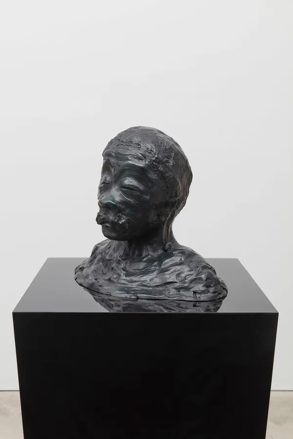 Kara Walker Study for a Mountain (of a Man), 2024 Patinated bronze Bronze: 14 x 17 1/2 x 11 inches (35.6 x 44.5 x 27.9 cm) On custom pedestal: 55 3/4 x 21 x 21 inches (141.6 x 53.3 x 53.3 cm) Edition 1 of 3