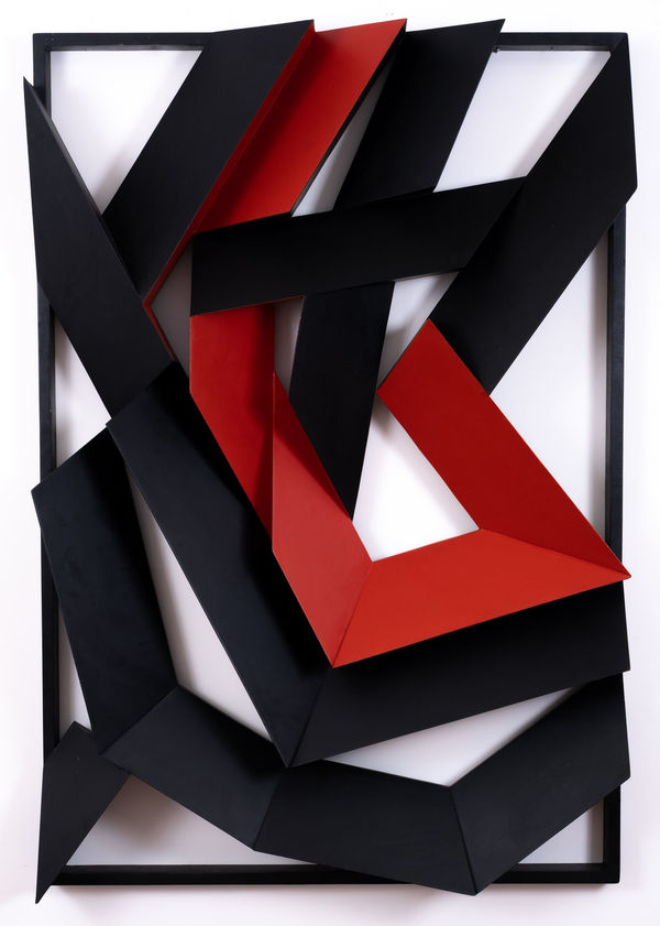 Emanoel Araujo Sem título, 2000 Escultura em madeira pintada 160 x 110 cm