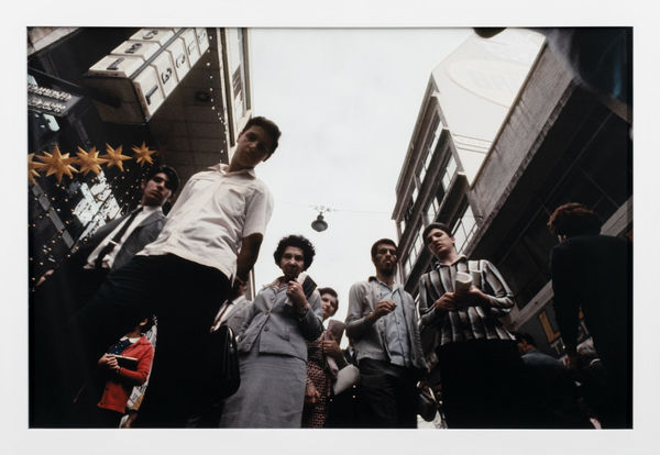 Claudia Andujar Rua Direirta, 1970/2008 Fotografia 65 x 100 cm P.A.