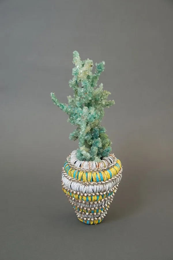 Lucien Shapiro bottlecap vessel