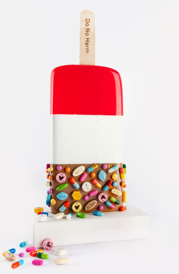 Miss Bugs, Super-Size Fab Med Lolly, 2024