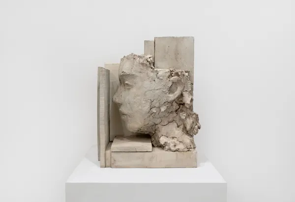 Image of Mark Mander's sculpture.