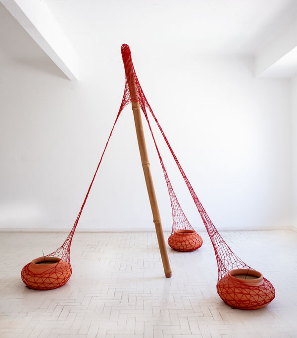 De nós terra para todo o infinito [From earth us to all the infinite]