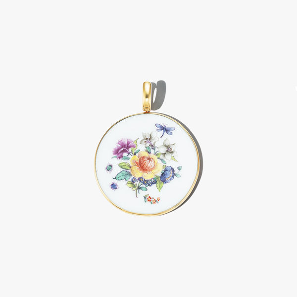 Marla Aaron, Nymphenburg earring disc