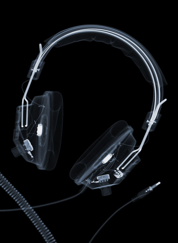 Nick Veasey, Headphones