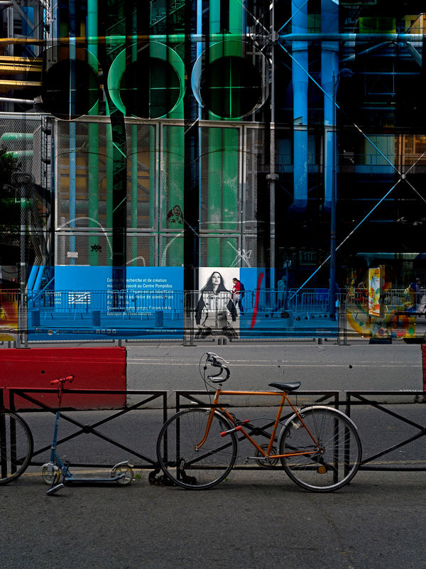 Clint Strydom, Across from the Pompidou, Paris , 2022