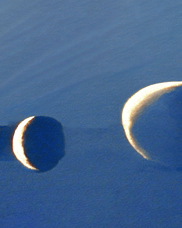 aurèce vettier, an alternate reality with two moons in the sky (attempt), 2024