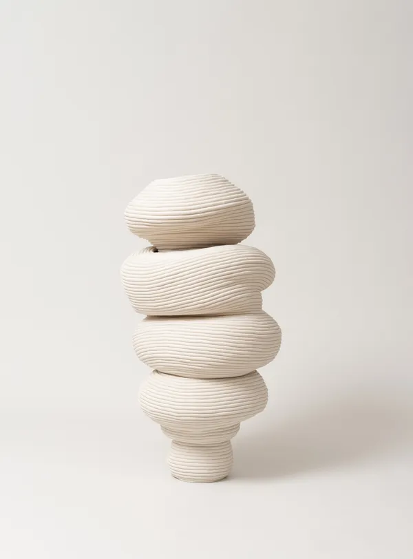 Zhu Ohmu, Pirouettes (held breath) II, 2026