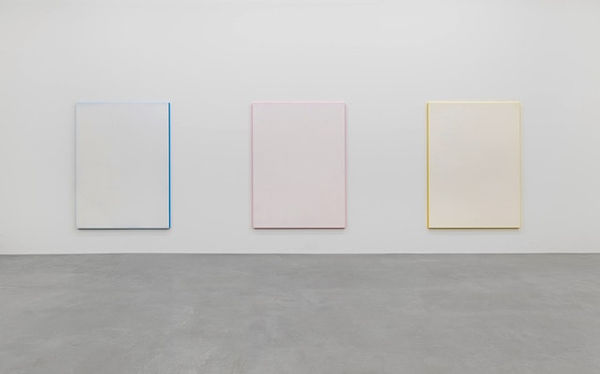 Thomas Wachholz, White | Set of three canvas works