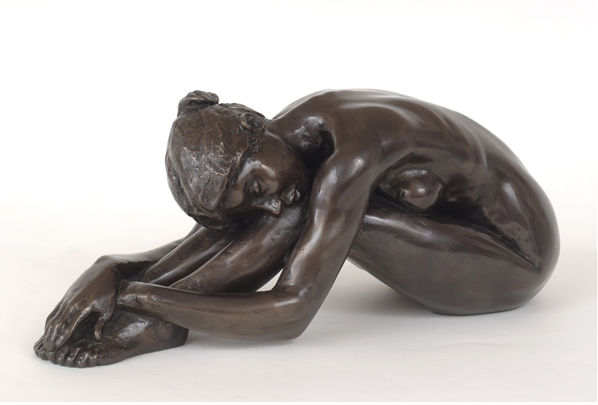 Tom Greenshields MC, Chrissie Resting