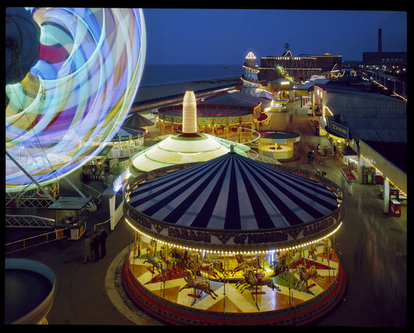 John Hinde, Botton's Funfair at Night, Great Yarmouth