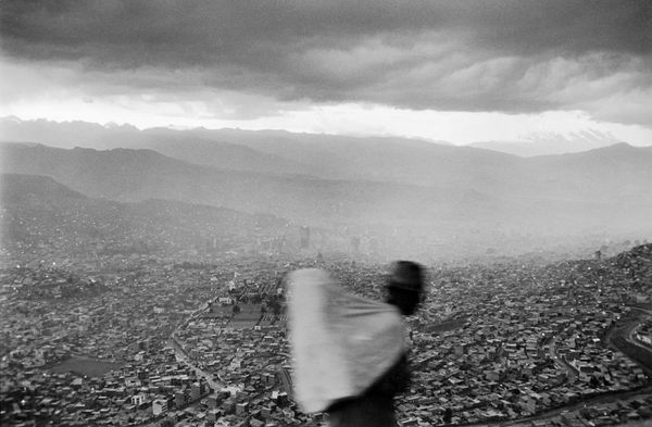 Chris Steele-Perkins, A view of the capital city, La Paz, Bolivia, 1984