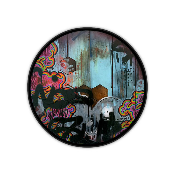 Japanese graffiti and cartoons on circular board