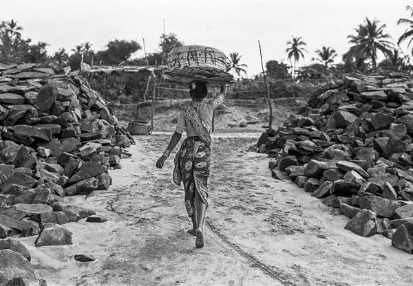 Sooni Taraporevala, Koli grace, Bombay, 1977