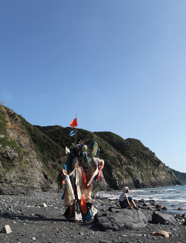 Yangkura the forgotten messenger with a little girl, 2017 Archival pigment print 21 5/8 x 16 1/2 in 55 x 42 cm