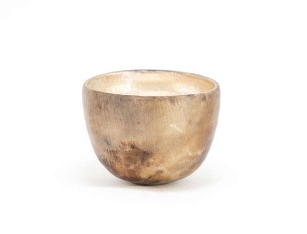 Oval Medium Squall Vessel