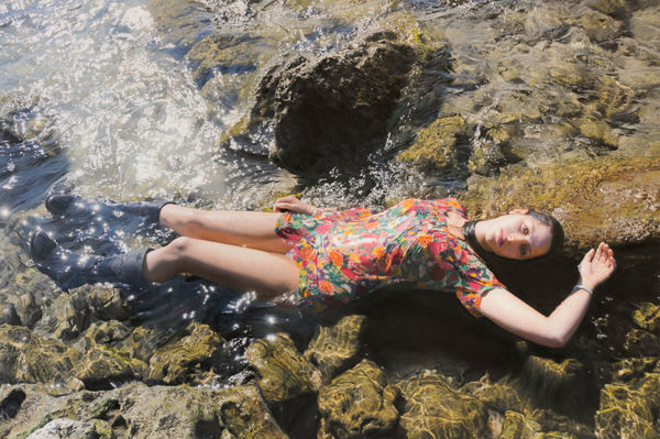 Yigal Ozeri, Shelly, 2017