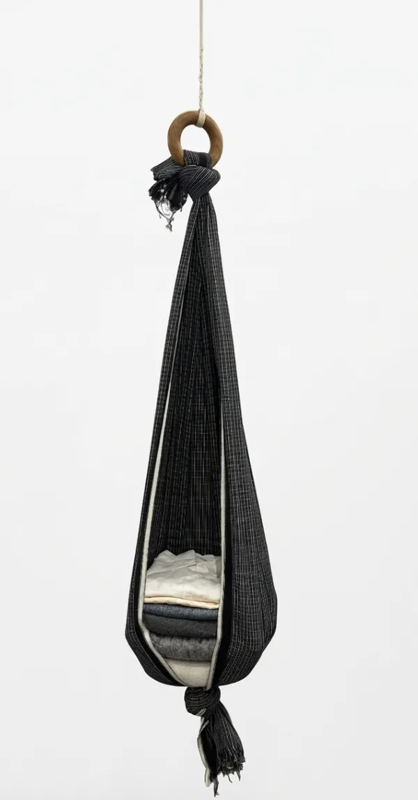 Widi Asari, Selusin Lemari Darurat (06), 2026