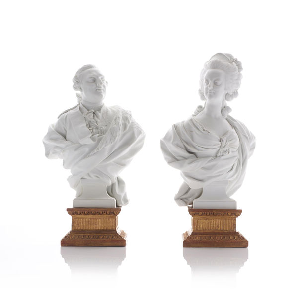 HOUSTON MUSEUM OF FINE ARTS PURCHASES A VERY RARE PAIR OF BUSTS OF LOUIS XVI AND MARIE-ANTOINETTE