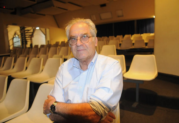 Luis Camnitzer, Photo from the archive of El Pais