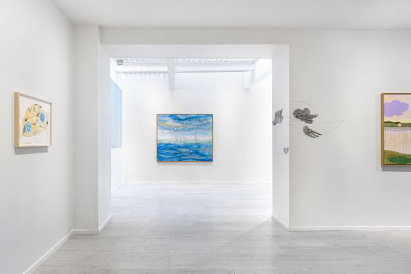 Carin Ellberg Installation view, Coastal settlers and species from the sea, Andréhn-Schiptjenko Paris, 2025.