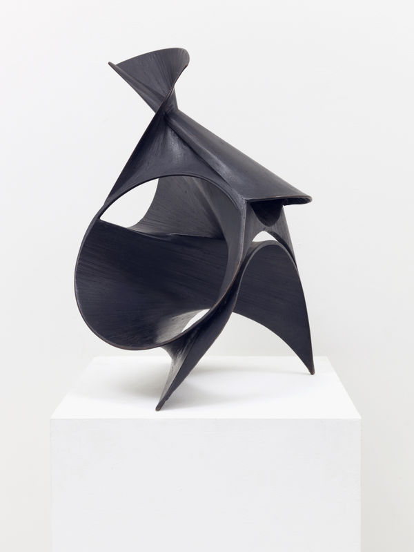 Antoine Pevsner Le Lis Noir (Spiral Construction), 1943 oxidised bronze 54 x 35 x 45 cm
