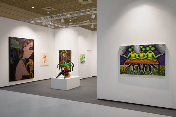Installation view of Anton Kern Gallery booth at Frieze Seoul with white walls, dark floors, pedestal, sculpture, and paintings