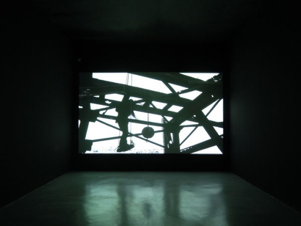 Thumb 709 Exh Img 109 700