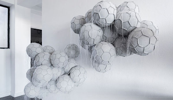 Darío Escobar . Balls