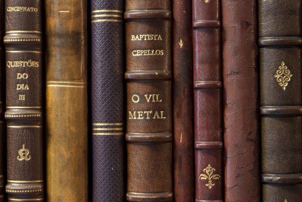 Lucia Mindlin Loeb At Beyond The Library / Frankfurt